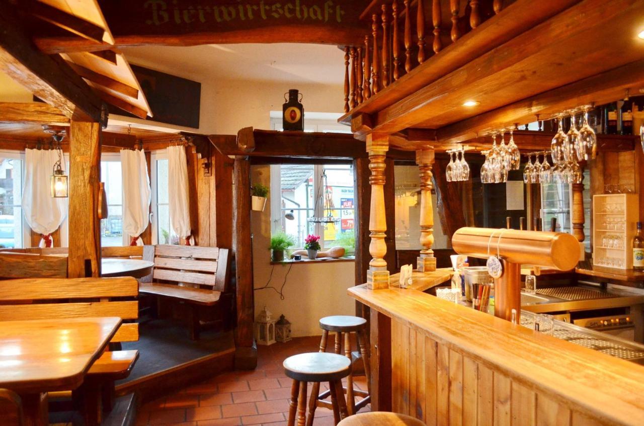Hotel "Cafe Verkehrt" - Wellcome Motorbiker, Berufsleute Und Reisende Im Schwarzwald Oberhof  Eksteriør billede